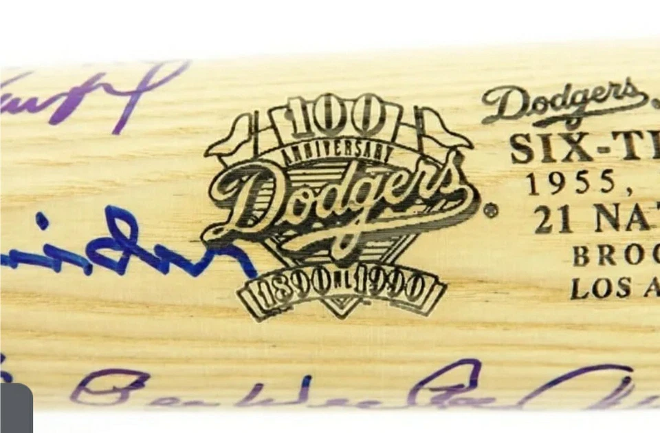 Los Angeles Brooklyn Dodgers Autografiado Centenario Edición Limitada (#197/500) Foto 4 de 4