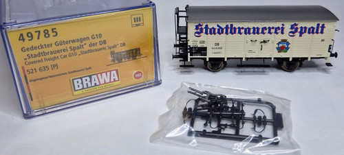 BRAWA  H0 - 49785 - Gedeckter Güterwagen G10 " Stadtbrauerei Spalt " der DB | Zustand: Neu