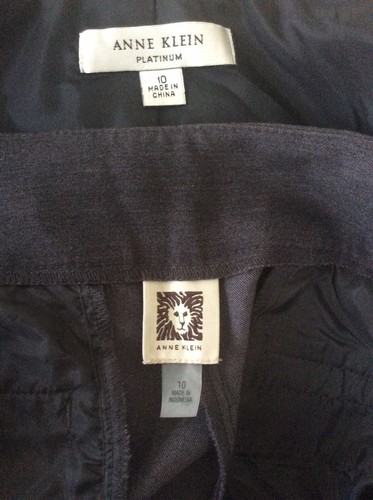 Anne Klein Black Strip/ Gray 100% Wool Blend 2Pc Pant Suit Size 10 - Picture 2 of 7