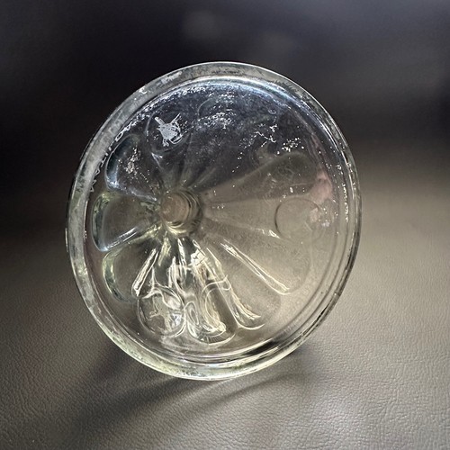NOS VINTAGE MATILDA BATHURST CLEAR GLASS KEROSENE BURNER LANTERN OIL LAMP BASE - Picture 6 of 8