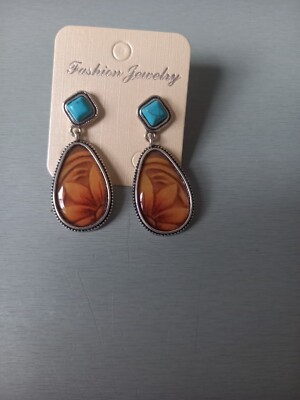 Chanel Boucles d'oreilles CC Logo Crystal Baguette Clip Métal Argenté