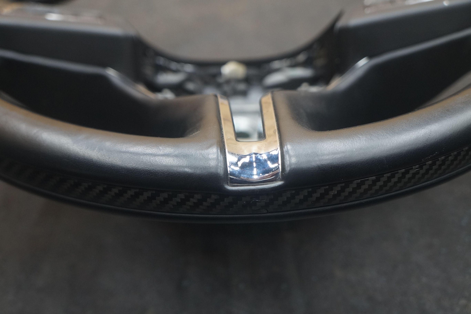 Multifunction Driver Steering Wheel Carbon Fiber 670013501 Maserati Ghibli 2014