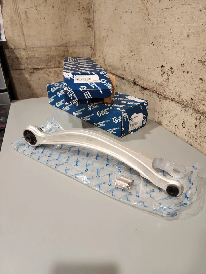 Juego de brazos de control de suspensión delantera trasera Saab 9-3 900 61340092 61340091 95-03 Foto 2 de 2