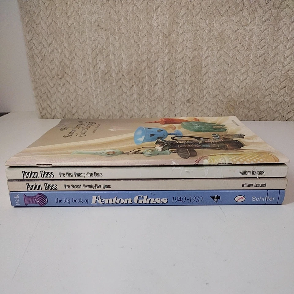Lote de 4 libros de referencia de vidrio Fenton de colección Heacock Walk 1907-1970 foto guía Foto 4 de 4