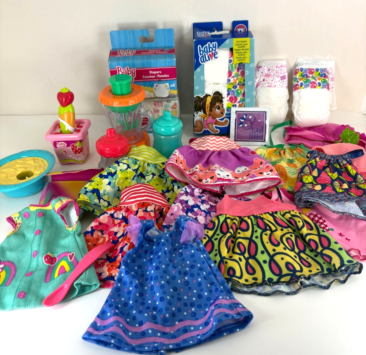 Big Lot Of Hasbro Baby Alive Doll Clothes Diapers & Accessories 12"
