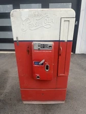 Pepsi 110 Machine