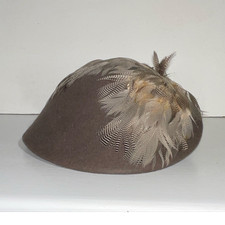 Women's Brown Felt Fascinator Beret 100 Wool Feather Accent One Size Made USA