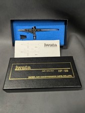 Iwata HP-SB Airbrush   Model HP-SB with Original Box   Excellent Condition