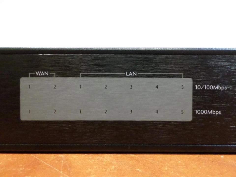 Luxul Epic 5 Dual-WAN Gigabit Router - Black (ABR-5000) - Image 4 of 4