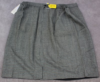 GIORGIO SANT ANGELA Women Skirt Size 26 -  W42-44 X L26. TAG NO.587W
