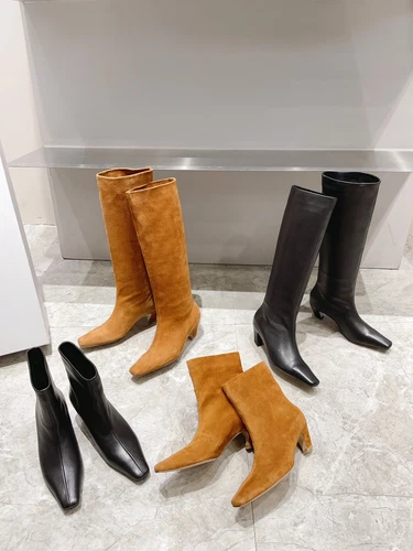 KHAITE Low Heel Square Head Leder Damen Stiefel, High Heel Kurz / Lang Stiefel - Bild 4 von 28