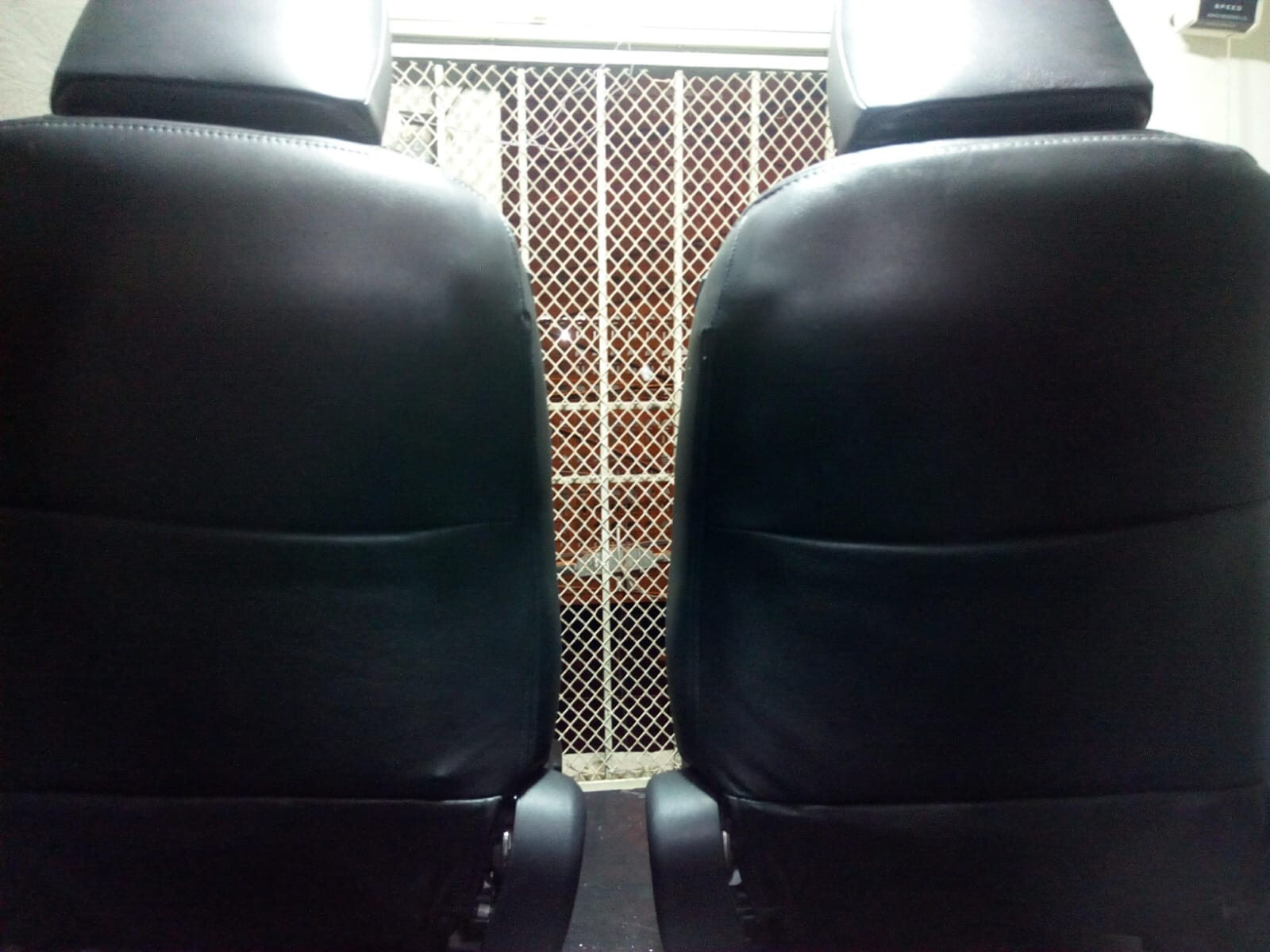 Picture 5 of 6