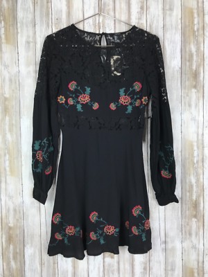 forever 21 embroidered peasant dress Forever 21 Navy Blue White Floral Embroidery Peasant Dress S Pockets