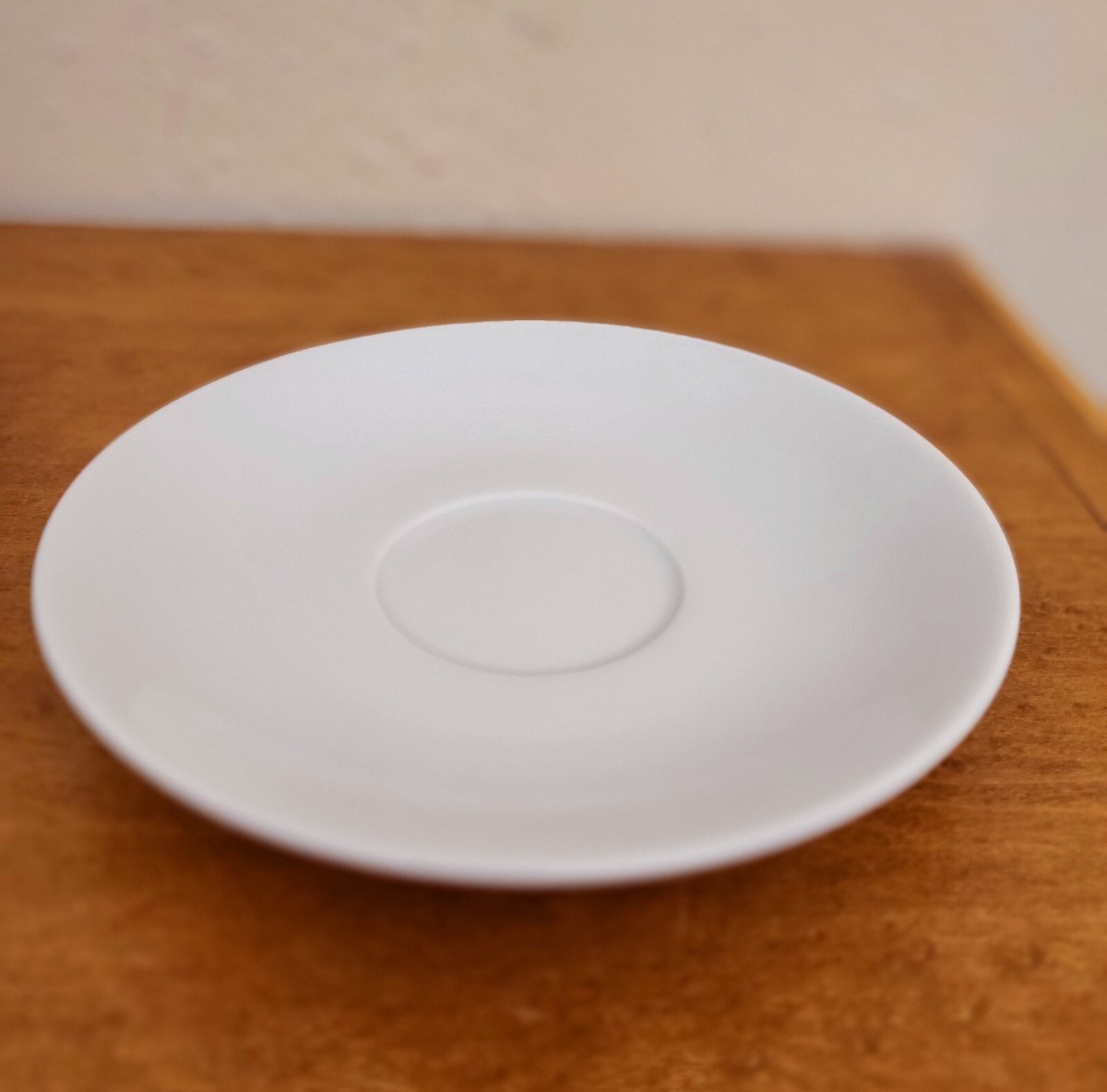 Vintage Apilco Porcelain a Feu France White Oval Casserole Dish, Apilco France Porcelain White