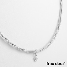 Wellendorff Collier "Silky" Seidenkordel mit Brillant W in 750/- Weißgold OVP