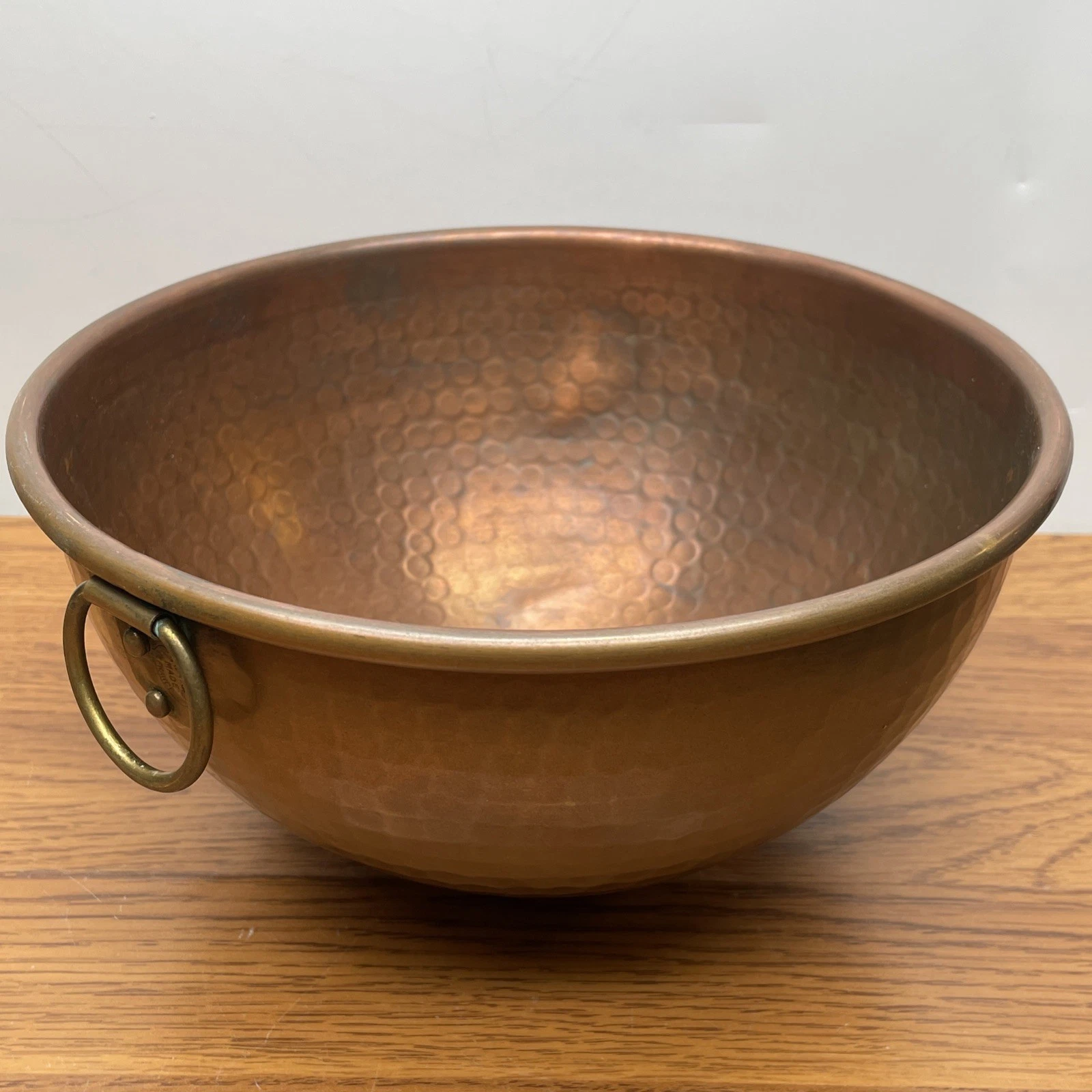 Havard Hammered Copper 9" Whisking Bowl w/ rolled lip, Made in France