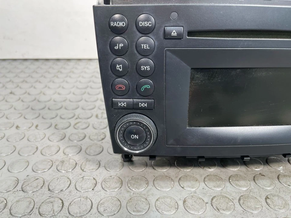 Mercedes-Benz CLC CL203 2009 Radio CD GPS reproductor unidad principal A2038703494 LIQ5600 - Imagen 2 de 4