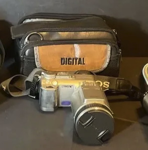Sony F717 | eBay