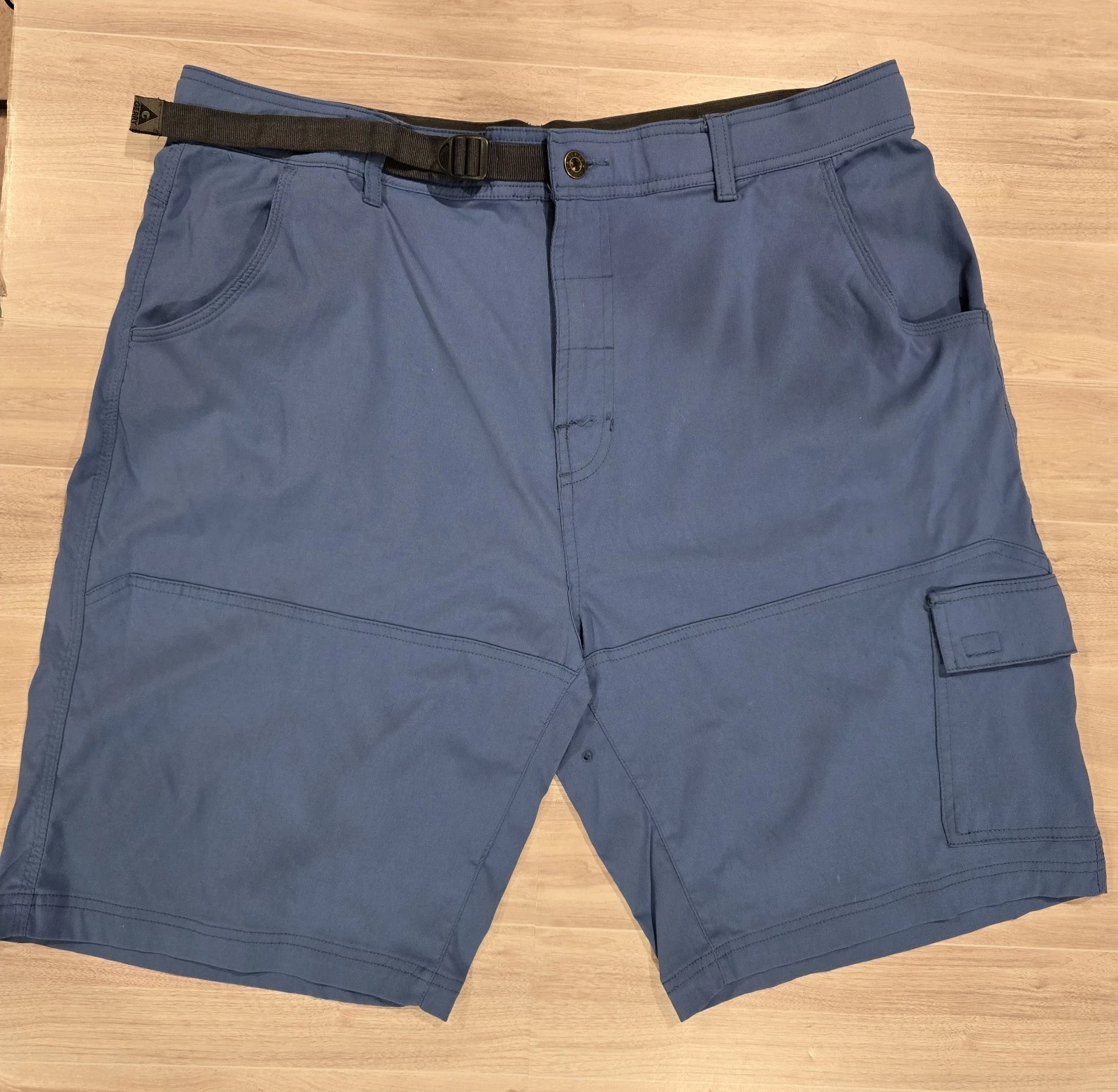 Gerry Men's Venture Flat Front Stretch Cargo Short Shade Blue Size 40.
