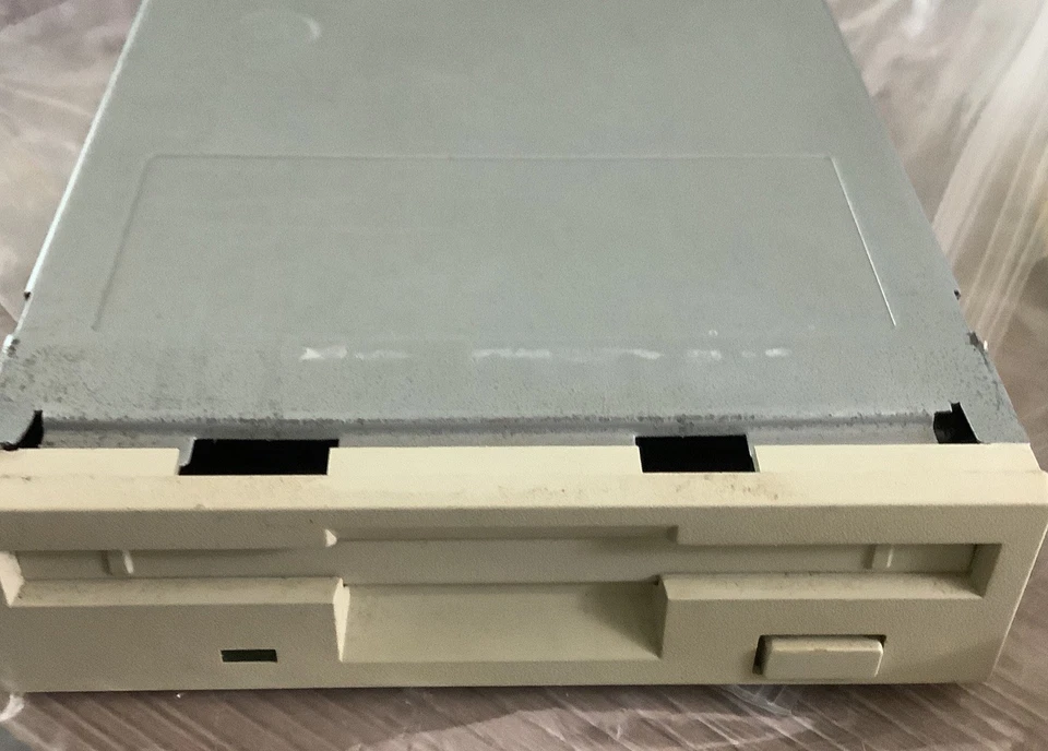 Panasonic JU-257A606P 3.25 Inch Desktop IDE Floppy Disk Drive.(N 4717)vintage - Image 2 of 4