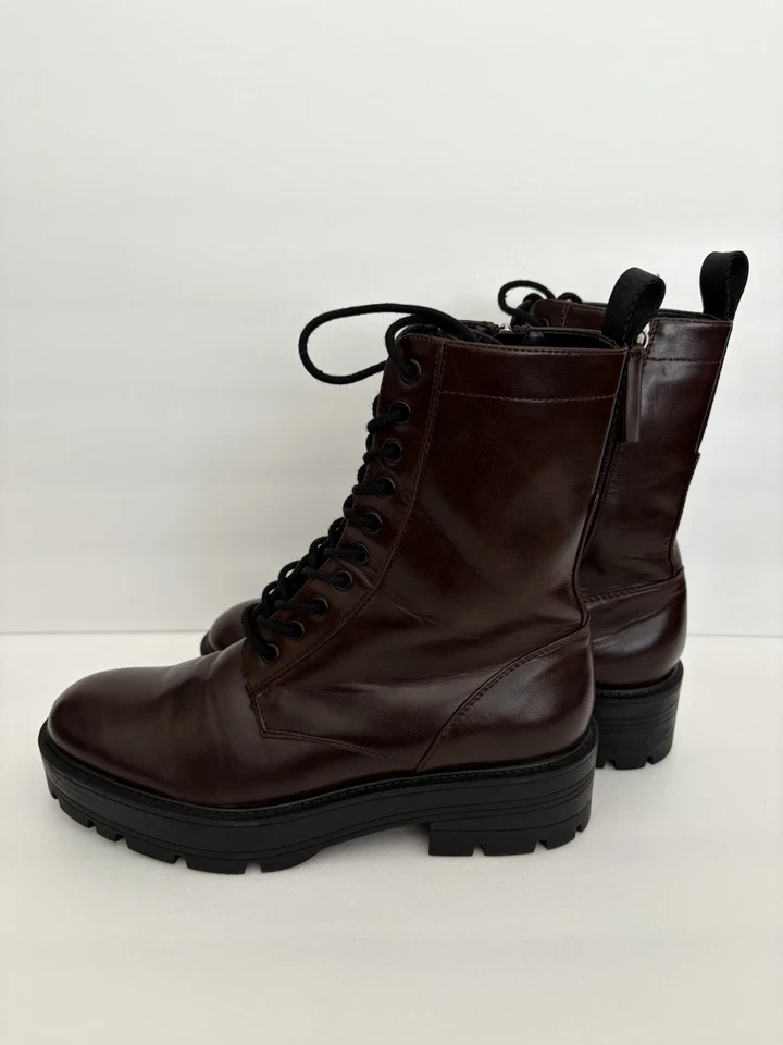 Bota de Combate Zara Suela con Cordones Talla 9 Marrón EE. UU. Suela Negra Cremallera Tobillo Usada en Excelente Condición Foto 4 de 4