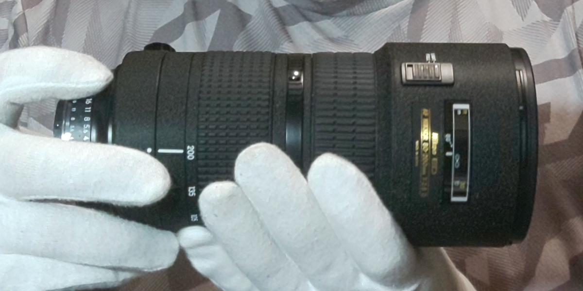 New Type【 MINT- 】Nikon AF Nikkor 80-200mm f/2.8D ED Zoom Lens