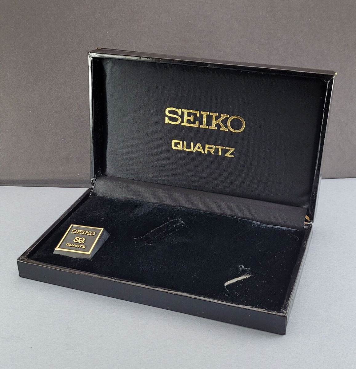 SEIKO QUARTZ QW428B セイコー　クォーツ　置時計　時計　レトロ SEIKO QUARTZ QW428B セイコー クォーツ 置時計 時計 レトロ