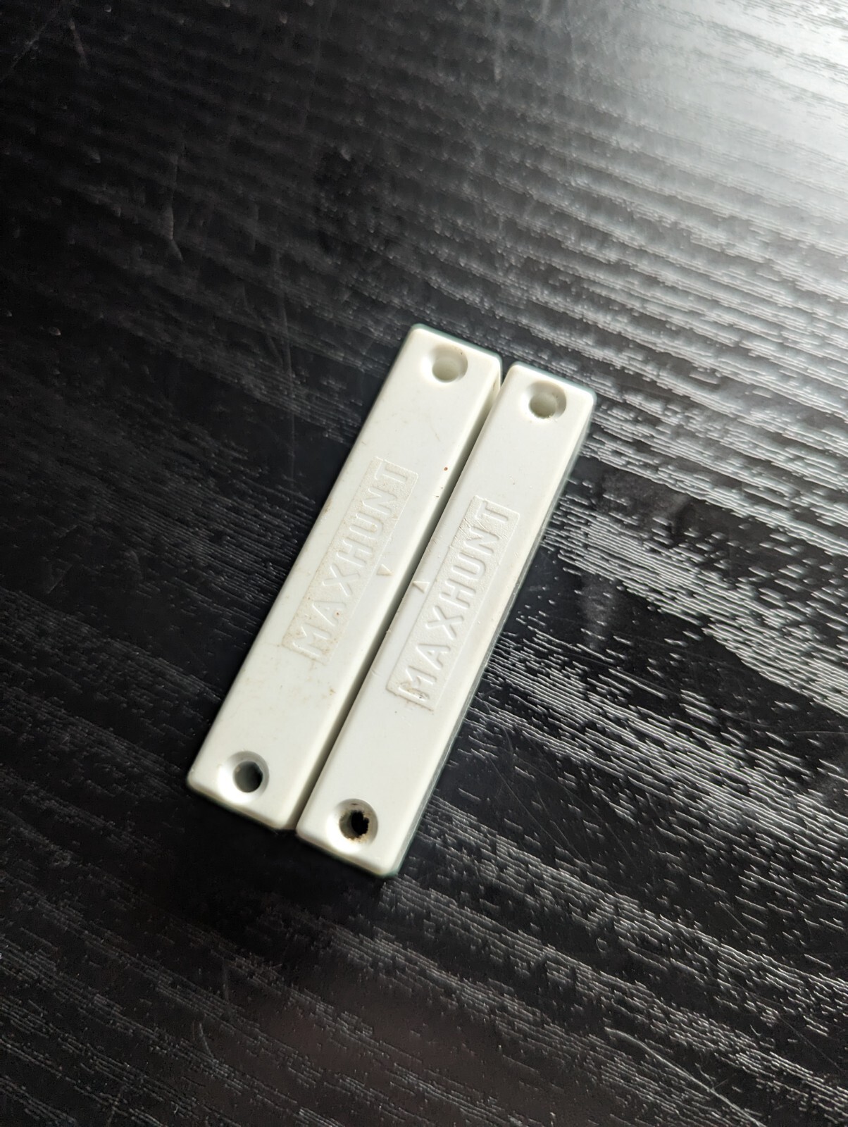 Maxhunt Risco Gardtec Burglar Alarm Door Contacts Surface 5