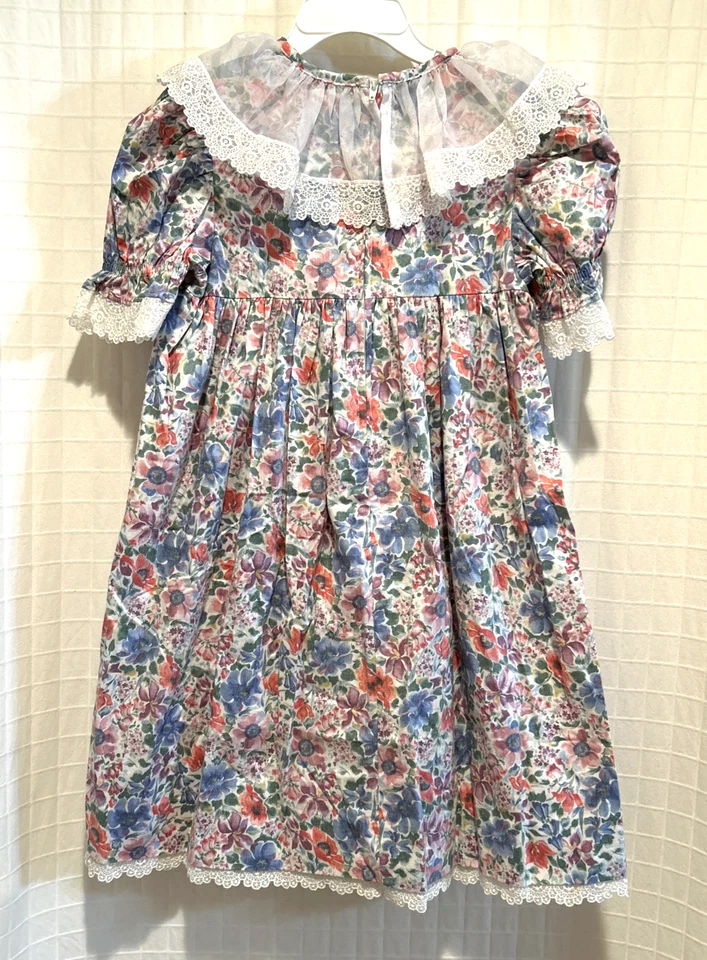 Vestido Floral Vintage Emily Brooks Tamanho 6X Manga Curta VERÃO CLÁSSICO Feito nos EUA - Imagem 4 de 4