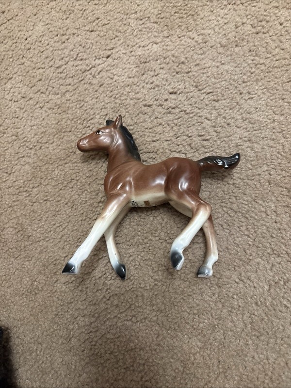 Vintage Horse porcelain figurine foal, made by Kreiss & Company made in Japan