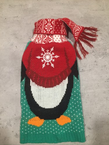 Dog Size S/M Christmas Sweater Penguin Sweater ( see photos for true size)