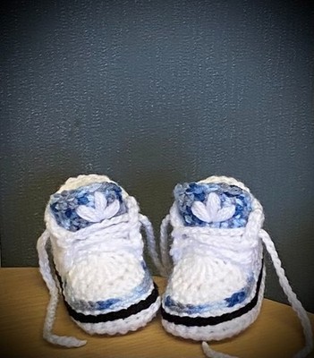 Crochet Newborn Baby First Shoes Booties Boots Slippers Trainers