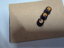 Vintage Peavey Amplifier Knobs Orange centers...........Set of 3  OR01