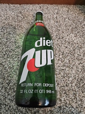 Vtg Diet 7up Bottle Unopened 32 Fl Oz Collectible Rare Green LG 