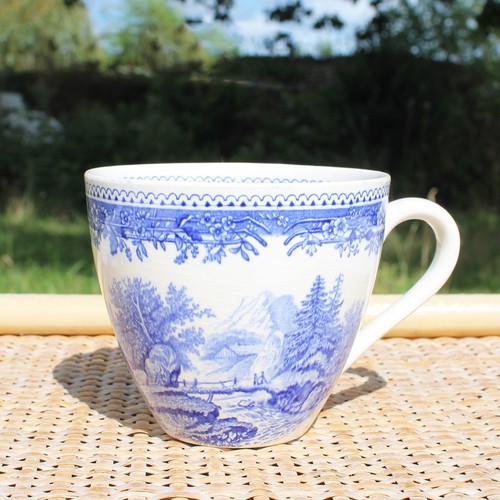 Ancienne grande tasse en faïence de Villeroy & Boch modèle Burgenland - Picture 2 of 4