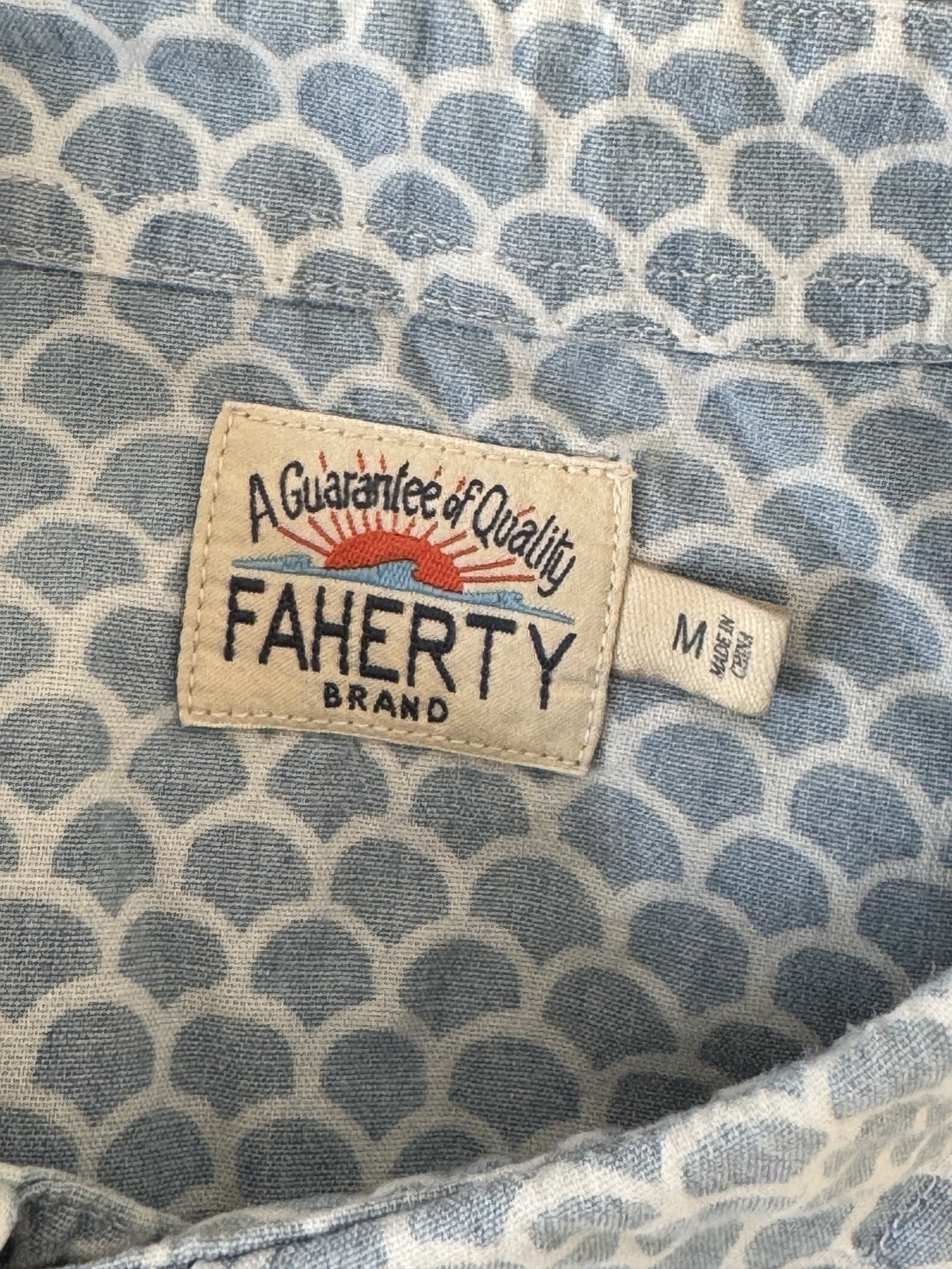 Faherty Mens Medium Button Down Fish Scale Short … - image 12