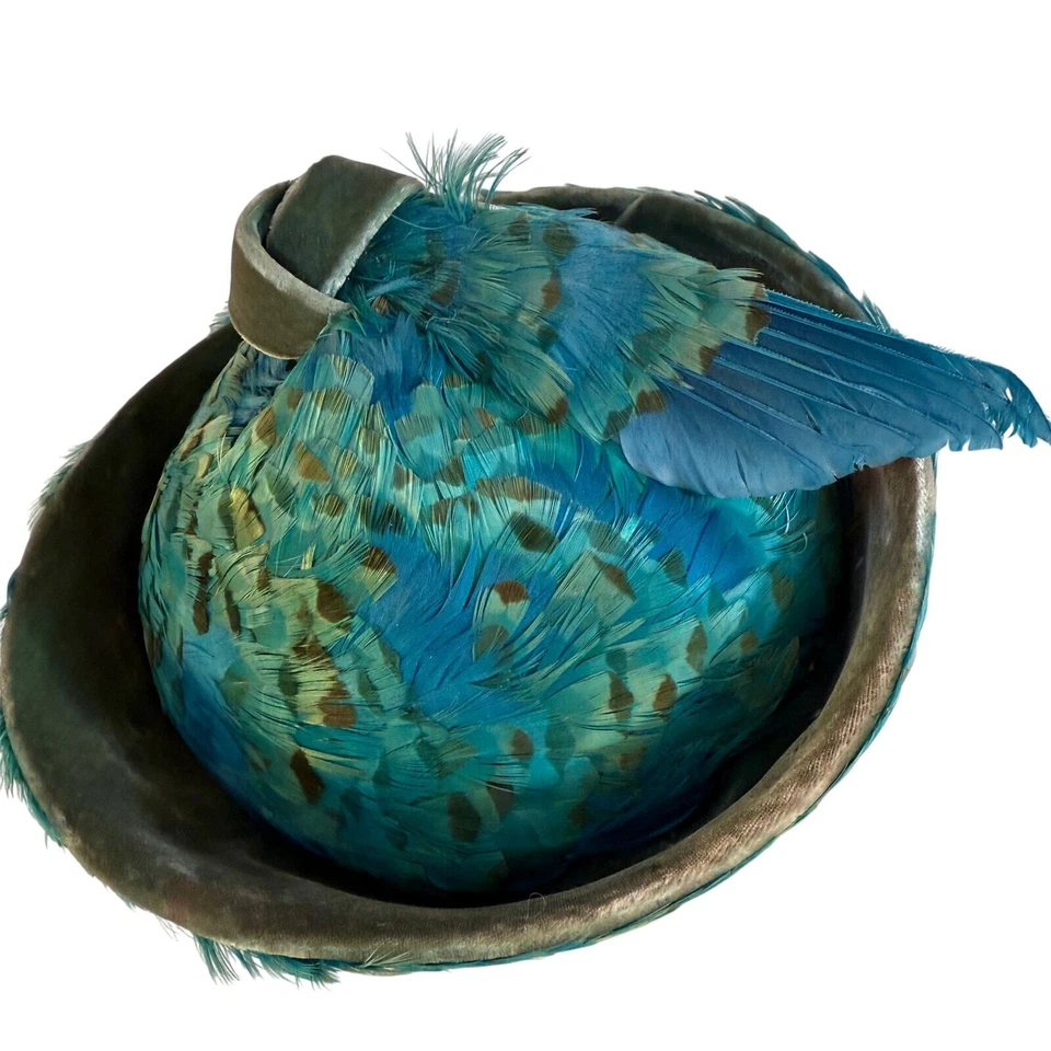 VTG 50s Jack McConnell Turquoise & Green Pheasant Feather Hat Gray Velvet Base - Image 2 of 4