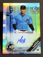 2019 Bowman Chrome SP REFRACTOR PROSPECT ROOKIE AUTO Victor Victor Mesa 11/99
