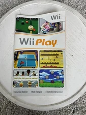 Nintendo Wii Play 7"x5" Video Games Instruction Booklet USA Multicolor