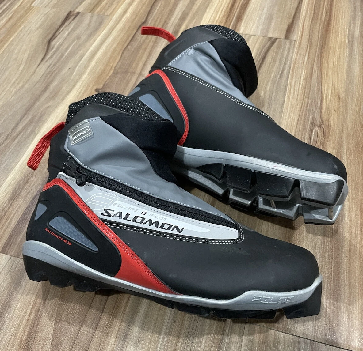 Salomon Escape 7 Pilot Men s Cross Country Ski Boots US Size 7 EU
