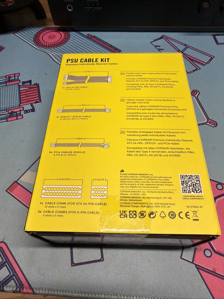 Corsair Individually Sleeved PSU Cables Starter Kit Type 4 Gen 4 - Blue / Black - Image 3 of 4