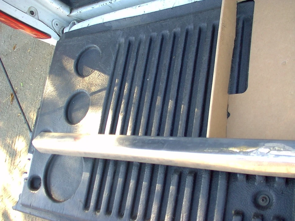 Pontiac 1959 cubierta tapa moldura pieza no como nuevo conductor decente Bonneville Catalina Star Foto 4 de 4