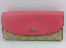 Cartera COACH Caqui Metálica Cereza