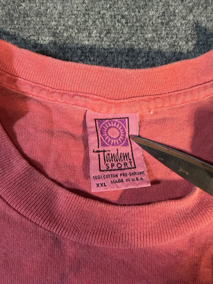 Camiseta rosa Louisville Slugger de béisbol vintage años 90 talla XXL puntada única Foto 3 de 4