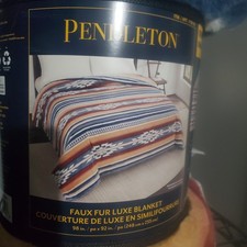 Pendleton Faux Fur Luxe Queen Grand Blanket 98 x 92in - Multicolor