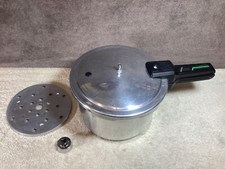 Presto Vintage Pressure Cooker with Canner Rack & Jiggler 4 Quart Model#0124001