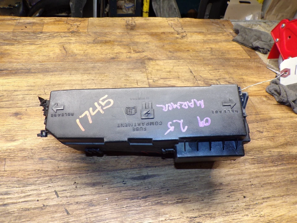 2009 MERMERCURY MARINER FORD ESCAPE GAS VIN 7 8 ЦИФР ENG КОРОБКА РЕЛЕ ПРЕДОХРАНИТЕЛЯ OEM - Изображение 2 из 4