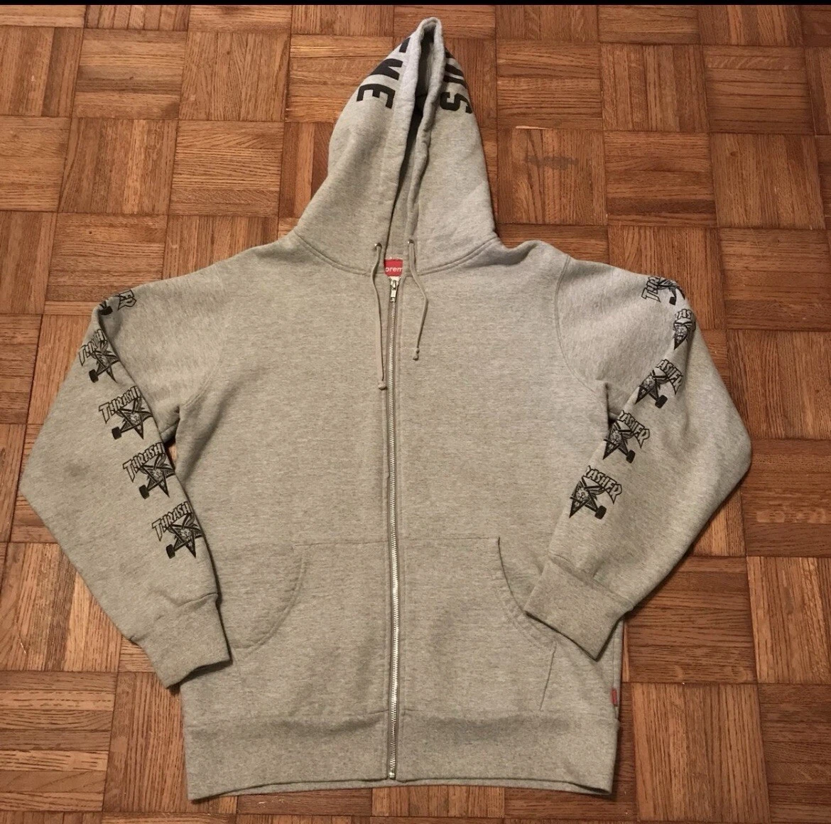 Supreme x Thrasher Hooded Sweatshirt