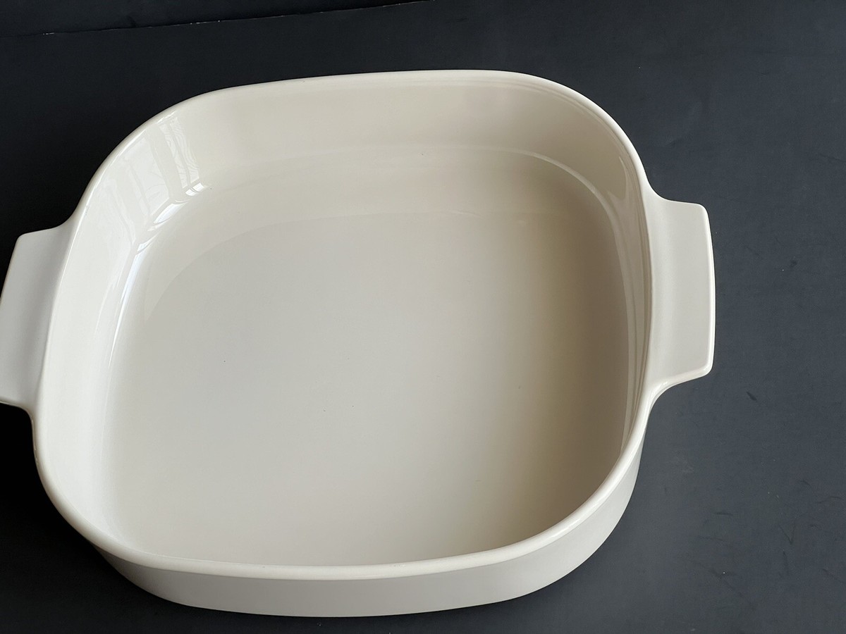 Vintage Corning Ware Sandstone/ Beige Color L, Lasagna Pan 10
