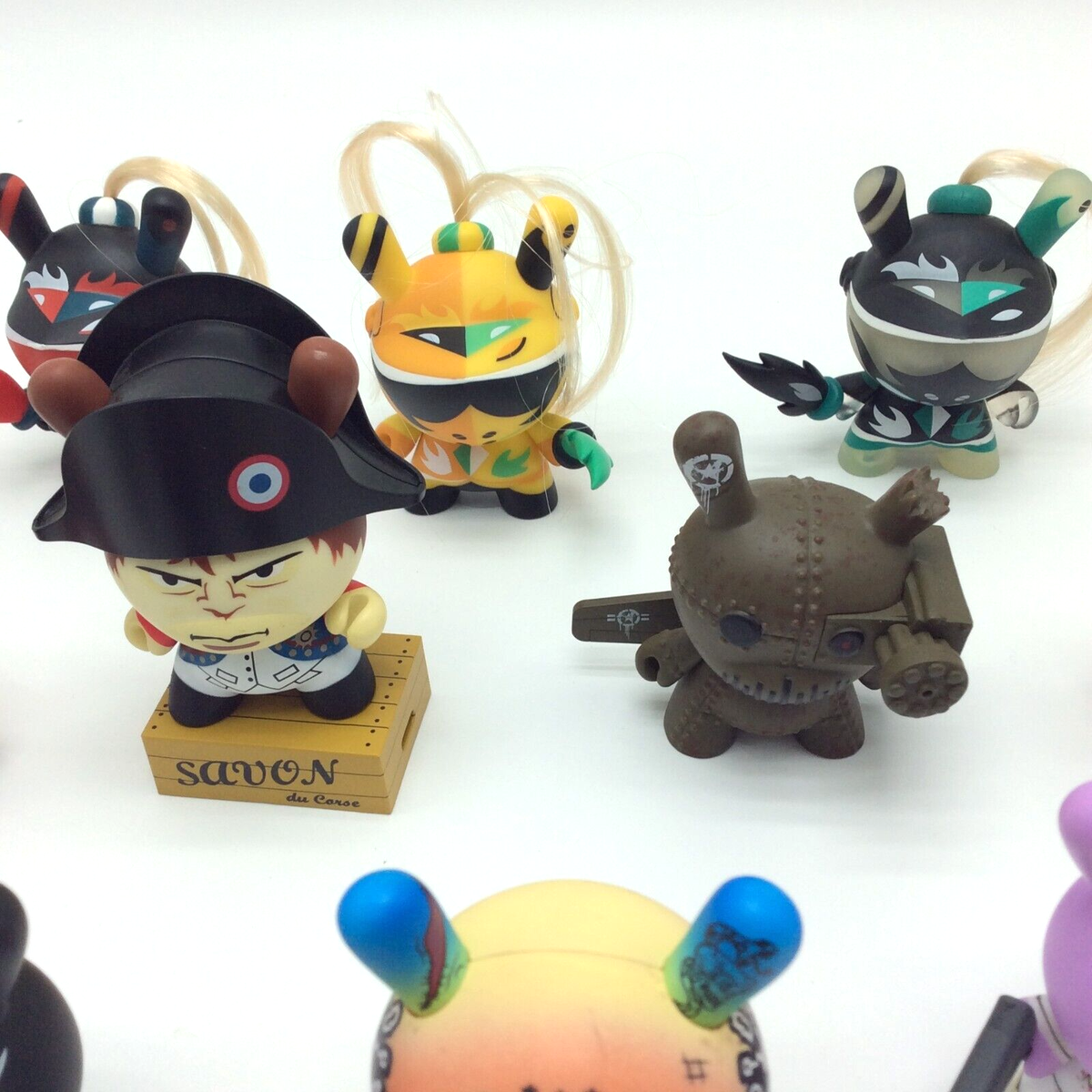 Lot Of 13 KIDROBOT 3